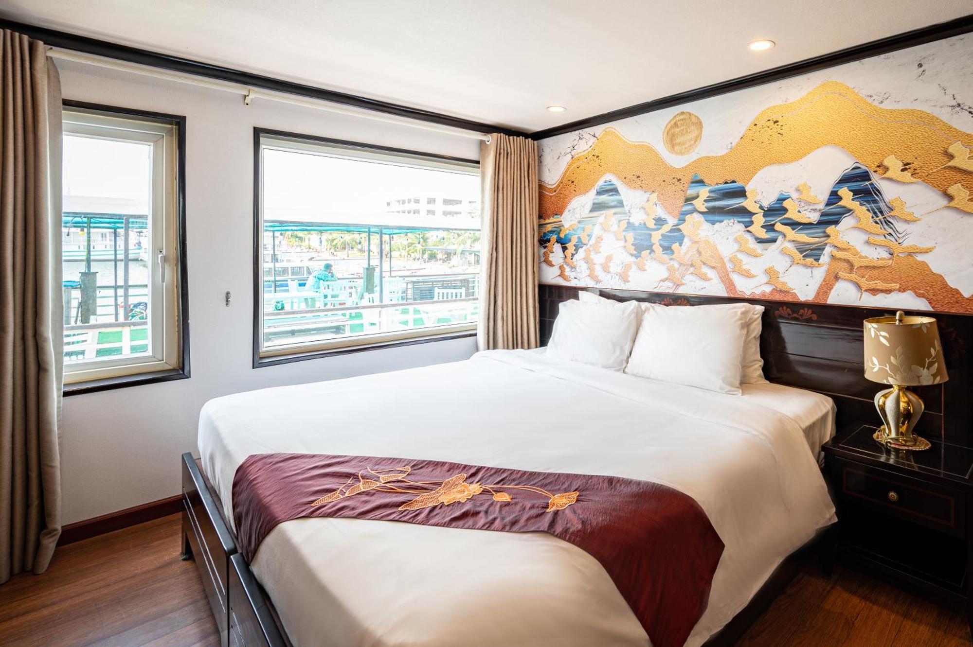 Hotel Dragon Crown Legend Cruise Ha Long Exterior foto