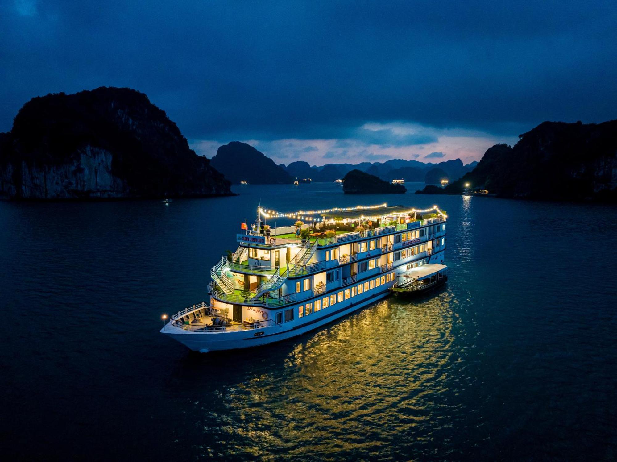 Hotel Dragon Crown Legend Cruise Ha Long Exterior foto