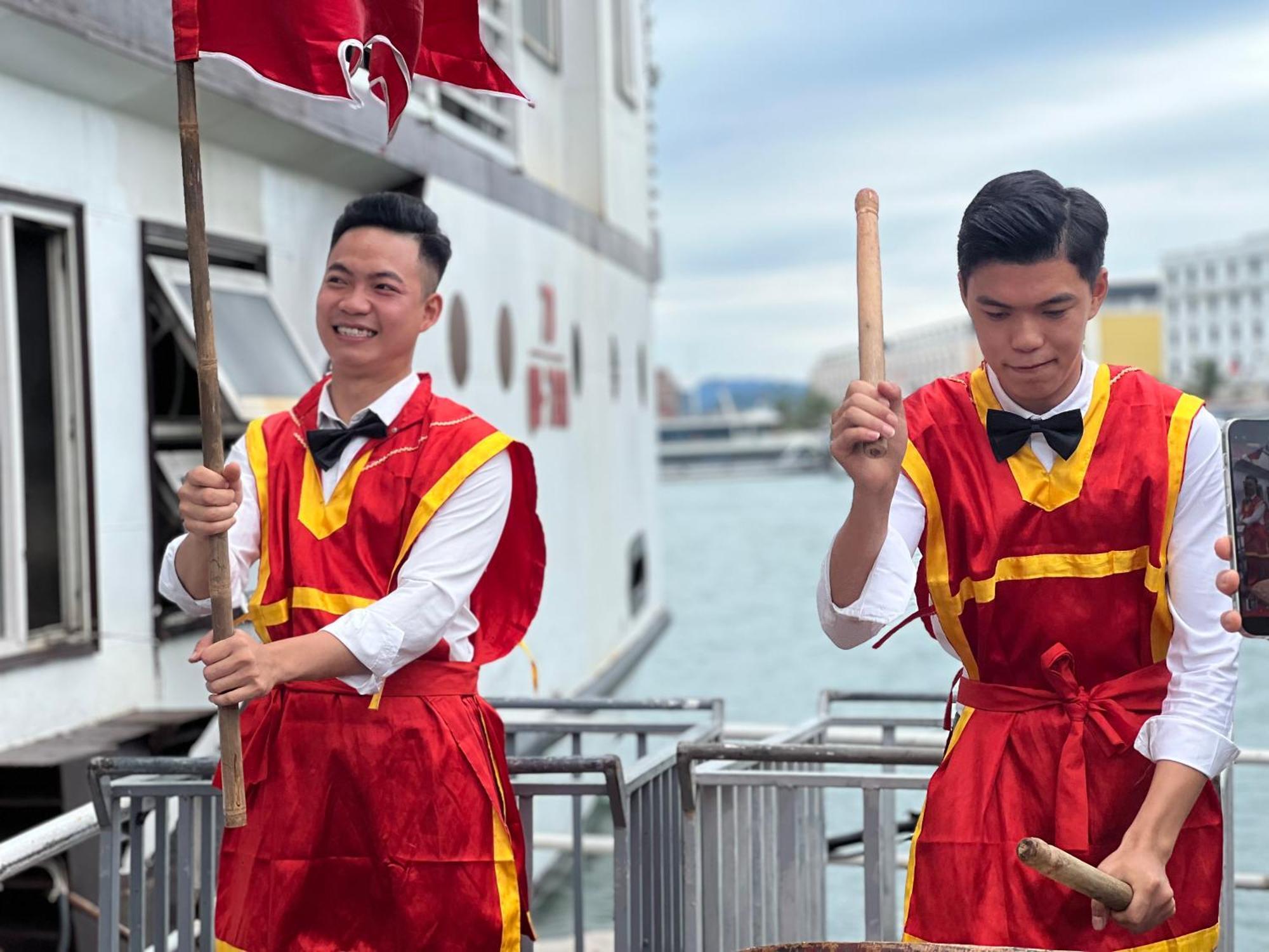 Hotel Dragon Crown Legend Cruise Ha Long Exterior foto
